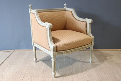 Grey lacquered carved wood shepherd's chair...
