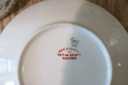 CHAMBON GODEFROY. Porcelain dinner service:...