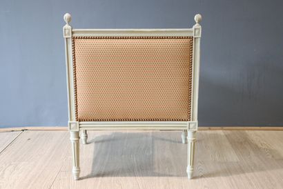 Grey lacquered carved wood shepherd's chair...
