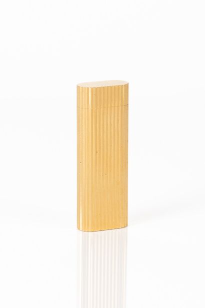 CARTIER. Gold-plated lighter 