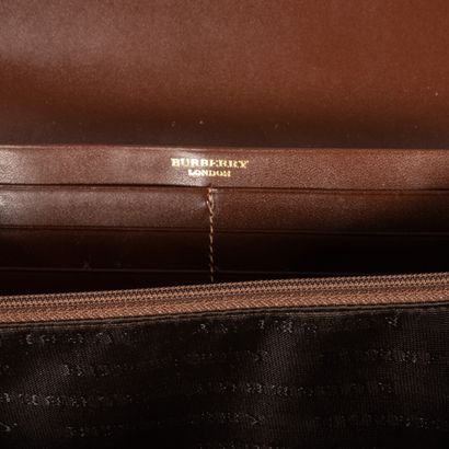 BURBERRY. Wallet and card holder in checked...