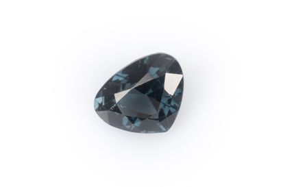 Sealed pear-shaped blue spinel with certificate...