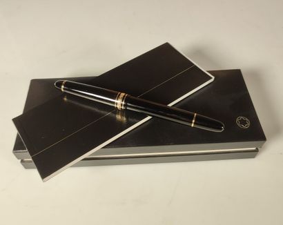 MONTBLANC. STYLO-PLUME 