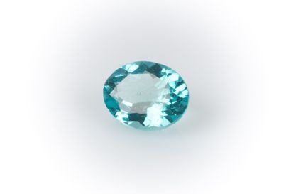 Oval blue apatite on paper with certificate:...