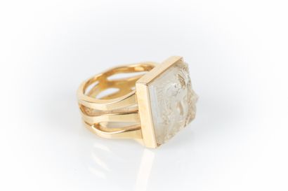 LALIQUE. Ring in gilt metal, 