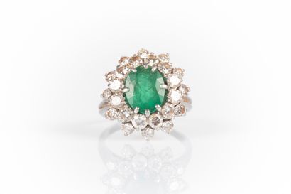 White gold or platinum ring set with an oval...