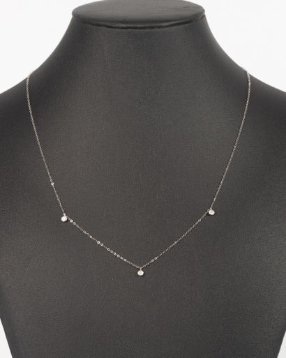 White gold necklace set with three round...
