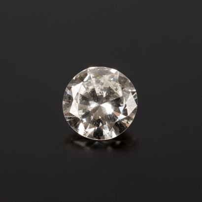 Solitaire ring in white gold and platinum...