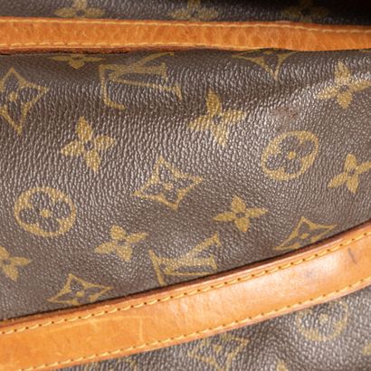 LOUIS VUITTON. Bag in monnogrammed coated...