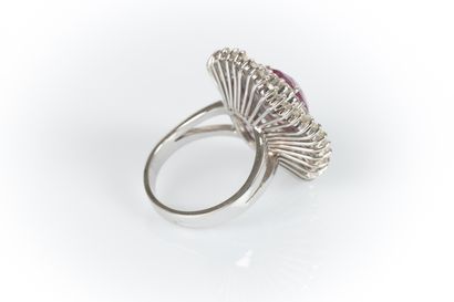 Importante bague forme 