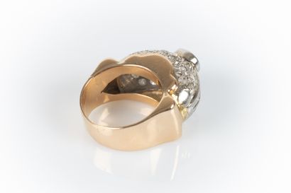 Gold and platinum ring set with an oval old-cut...