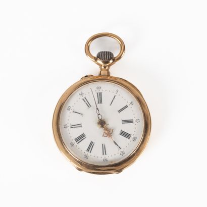 Montre de col en or gravé d'un cartouche...