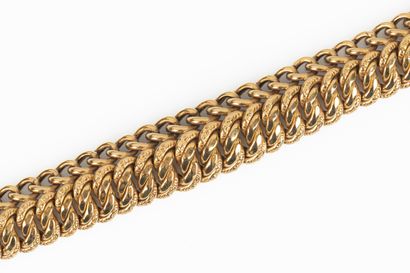 Collier en or maille américaine en chute....