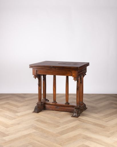 Petite table à rallonges à l'italienne en...