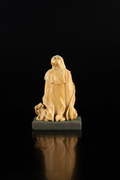 Sainte Thérèse d'Avila en ivoire sculpté...