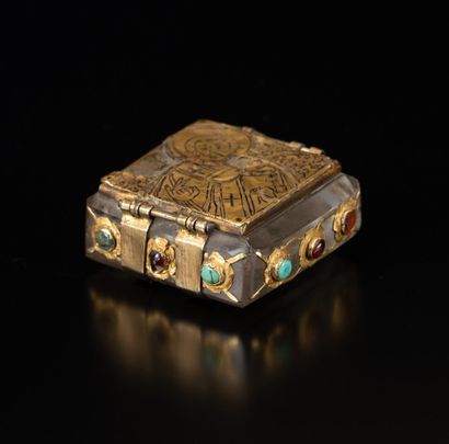 Reliquaire ou talisman en cristal de roche...