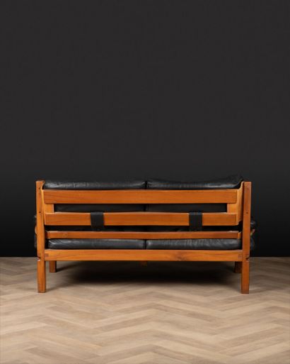 Pierre CHAPO (1927-1987)
Fauteuil modèle...