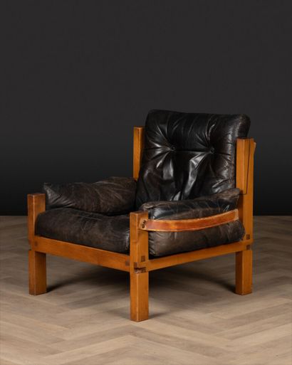 Pierre CHAPO (1927-1987)
Fauteuil modèle...