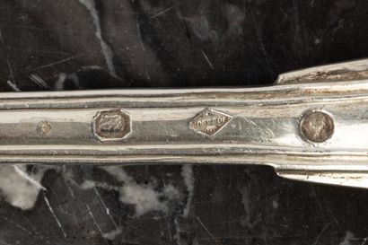 Ensemble de couverts en argent à filets 1809-1819...