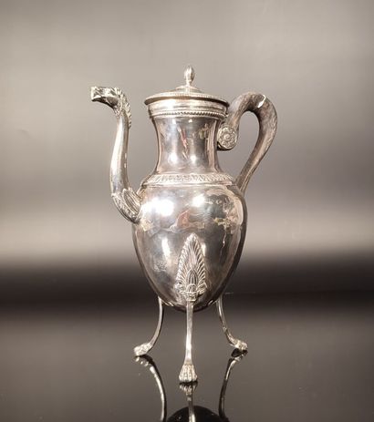 Ensemble en argent: 
- paire de salières...