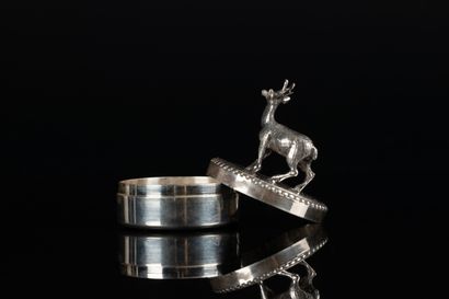 Boîte à dent de lait en argent, à décor d'une...