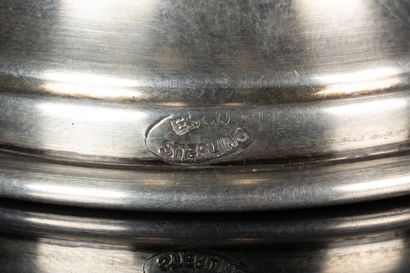 Coupe de kiddouch sur piédouche en argent...
