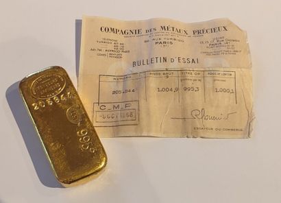 1 lingot d'or numéroté 205844 avec son bulletin...