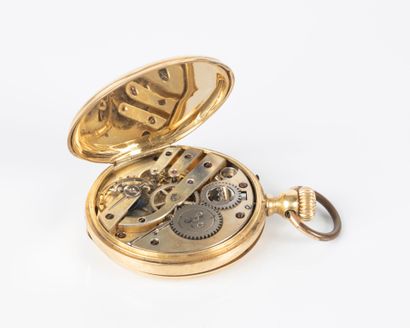 Montre de poche savonnette en or guilloché...
