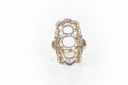 Importante monture de bague en or de deux...