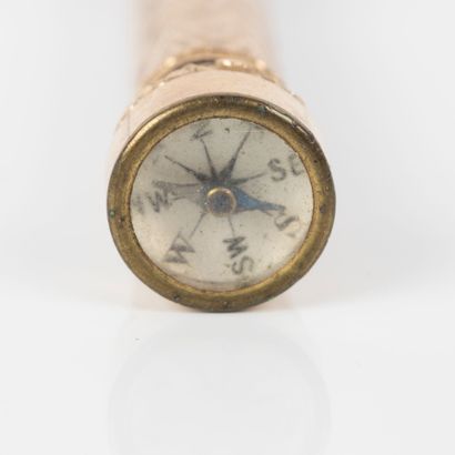 Mechanical pencil mounted in guilloché (14...