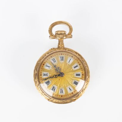 Montre de col en or, le boîtier ajouré dans...