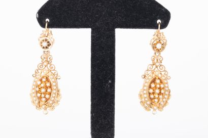 Parure en or rose et jaune sertie de petites...