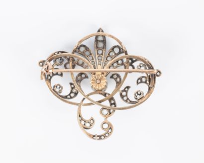 Broche pendentif en or et argent entièrement...