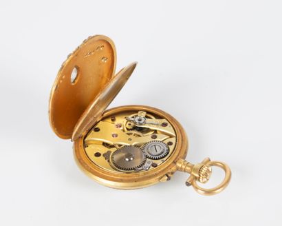 Montre de col en or de deux tons, le boîtier...