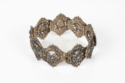Bracelet articulé en argent, orné de plaques...