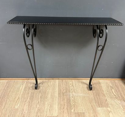 Console d'appui, piètement en fer forgé et...