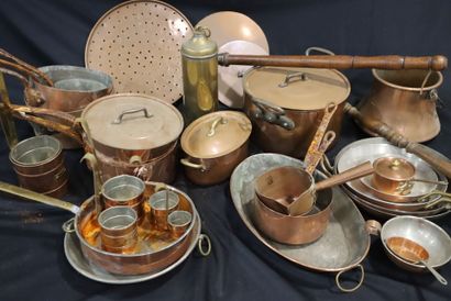 Important lot of copper, including saucepan,...