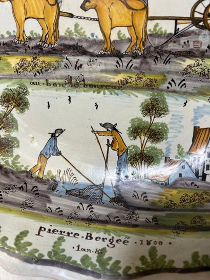NEVERS - début du XIXe s. vers 1800. 
Grande...