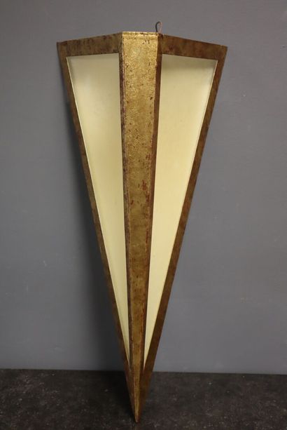 Pair of triangular sconces in gilt metal...