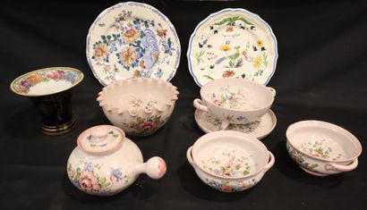 Lot of ceramics including 2 Gien plates with...