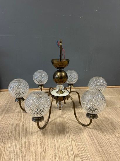 SAM. Set comprising a four-light metal and...
