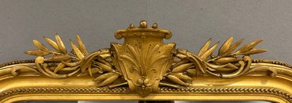 Gilded wood mantel mirror decorated with...