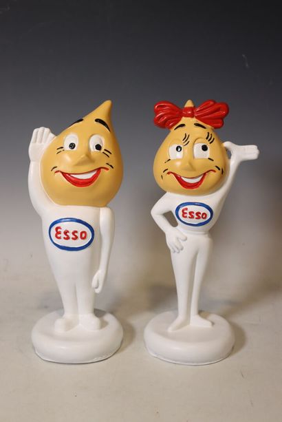 ESSO
Two advertising figurines in resin 
Height...