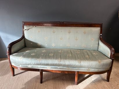 3-seat mahogany and veneered sofa, crossbars,...