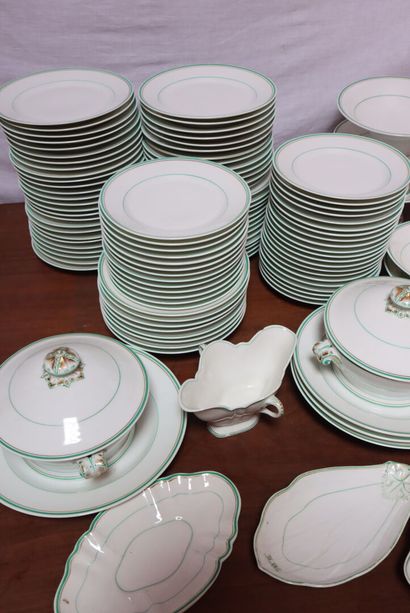 Important service set in white porcelain...