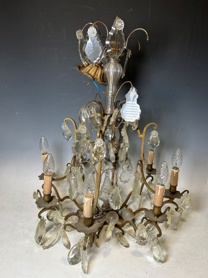 Bronze chandelier with 8 arms of light. 
Height:...