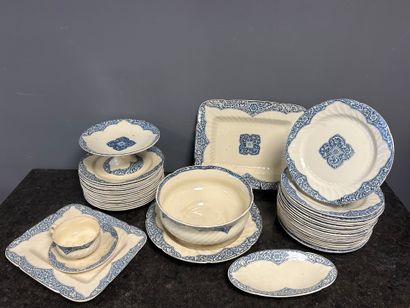 Manufacture de GIEN. 
Glazed earthenware...