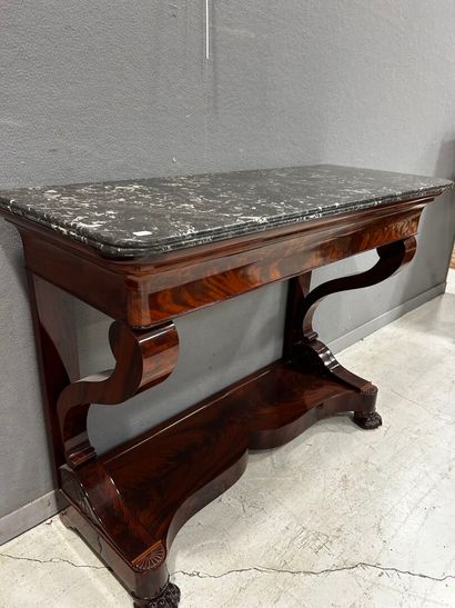 Mahogany and veneer console with one drawer...