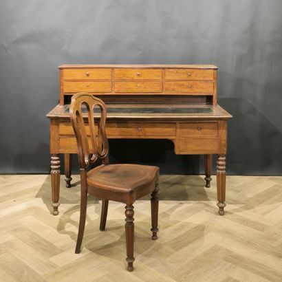 Bureau à gradin en acajou et placage d'acajou,...