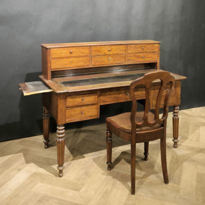 Bureau à gradin en acajou et placage d'acajou,...
